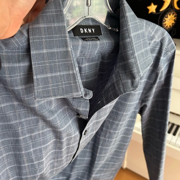 DKNY Men's Gray Checkered Button-Down Shirt 15.5 - Picture 13 of 13